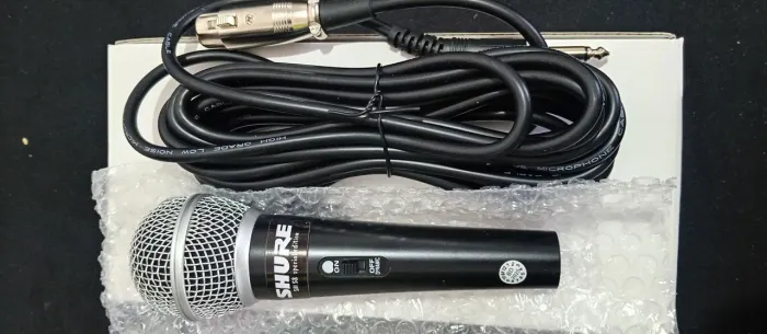 MICROFONE SHURE SM58 O FANTÁSTICO ALTA QUALIDADE E A MELHOR CAPTAÇÃO