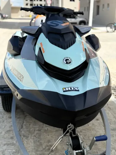 Jet Ski wake 170hp / com carrocinha