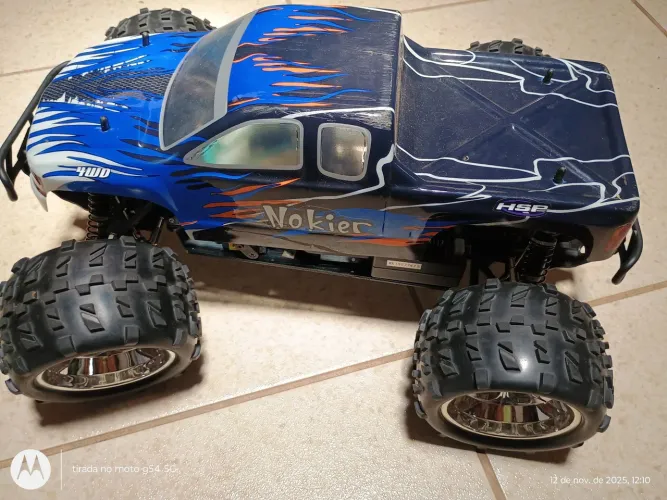 AAutomodelo a combustão HSP 21 Nitrometano