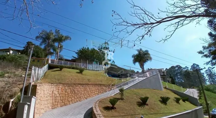 Casa à venda no bairro Serra dos Lagos (Jordanésia) - Cajamar/SP