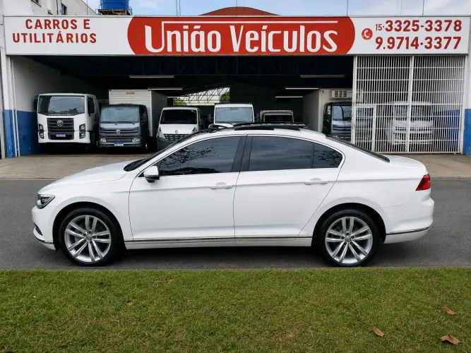 Volkswagen Passat Highline 2.0 TSI 220cv Tip. 2019