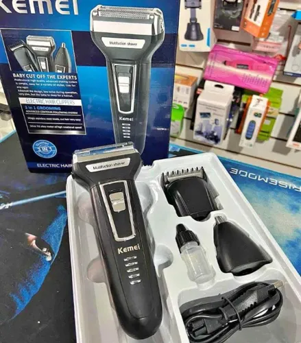 Máquina aparadora de pelos kemei 3 em 1 para Cabelo / Barba e pelos no Nariz ?