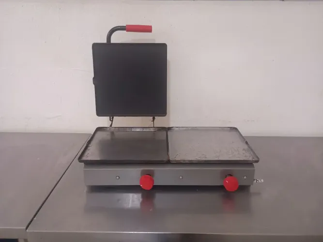 Chapa Sanduicheira Profissional com Prensa - Progás (Aço Inox)