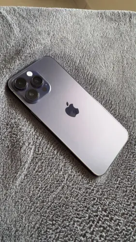 iPhone 14 Pro Max roxo 