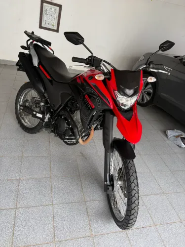 Lander 250 impecável com 22.000 km e tudo original
