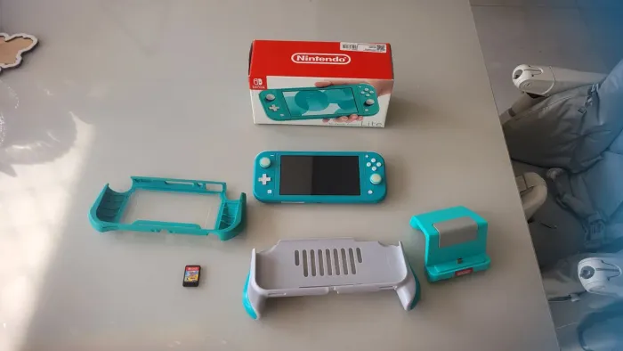 Nintendo Switch Lite Desbloq. 128GB