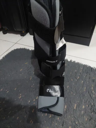 Vendo Robofoot e Muleta