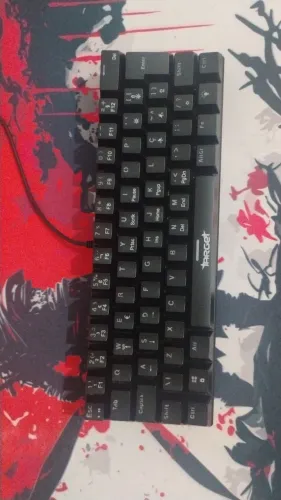 TECLADO MECÂNICO 60%