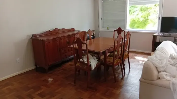 Móveis antigos estilo Luis XV