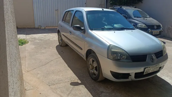 Renault Clio Expression Hi-flex 1.0 16V 5P 2008