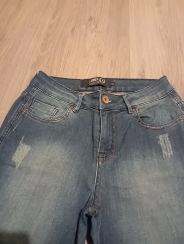 Calça jeans feminina 