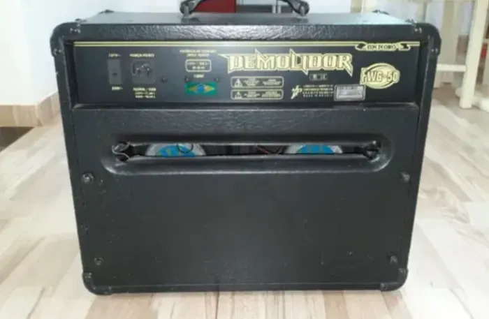 Amplificador Meteoro FWG50