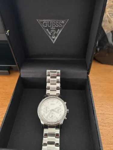 Relógio GUESS com strass U13593L1