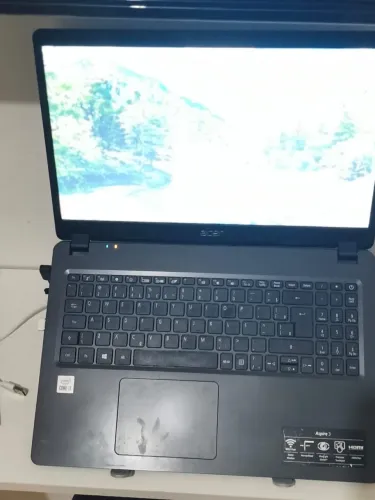 Vendo notebook aspire3
