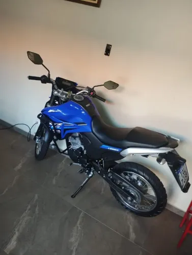 Yamaha XTZ 250 Lander ABS 2024 - Azul (Impecável / Sem Restrições)