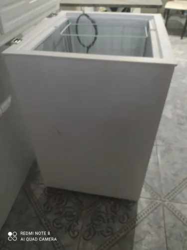 Vende-se freezer novo aceito propostas não absurdas.