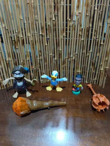 5 Brinquedos Variados 