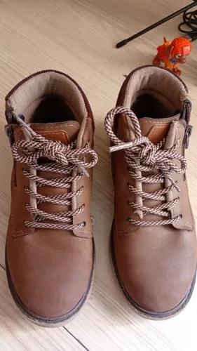 Bota coturno molekinho