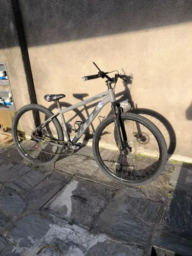 Bicicleta GTI