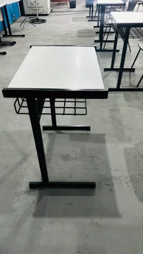 Carteira escolar