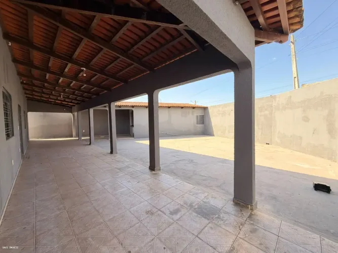CASA COMERCIAL PARA LOCAÇÃO - PROX. AO APARECIDA SHOPPING