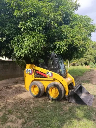MINI carregadeira