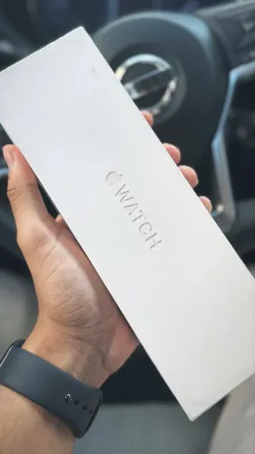 Apple Watch series 11 46 mm jet black lacrado