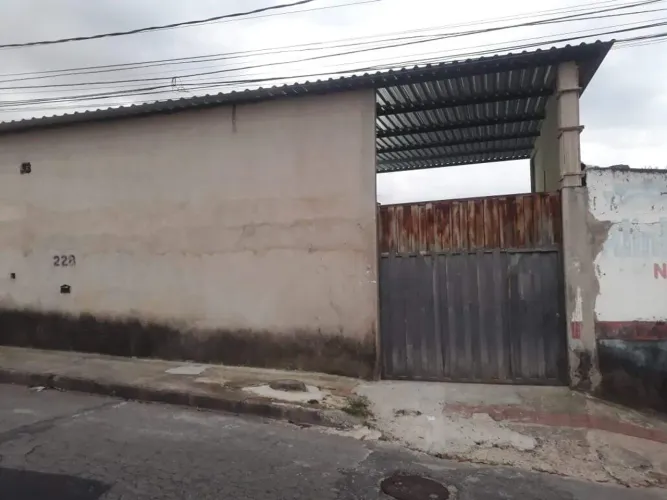 Galpão no bairro Padre Eustáquio.