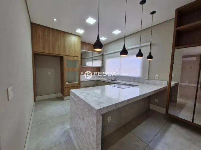 Casa para alugar em Santa Bárbara D'Oeste, Jardim Firenze, com 4 quartos, com 170 m²