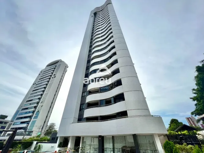 Apartamento para Alugar em Lagoa Nova Giovanni | 109 m² | 3 Suítes, 2 Vagas e Excelente L