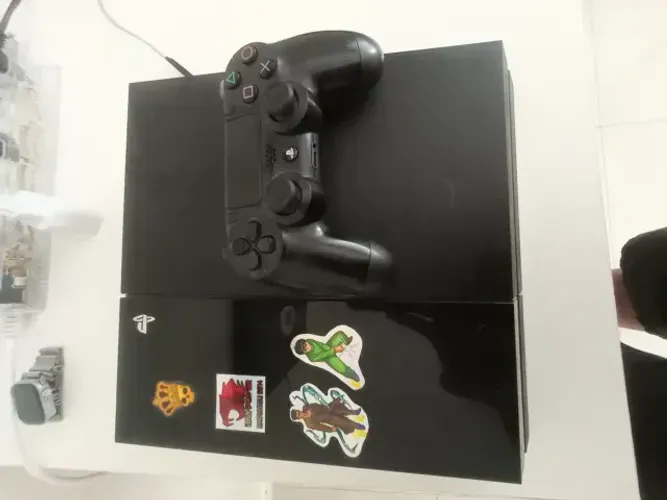 Playstation 4 Fat 