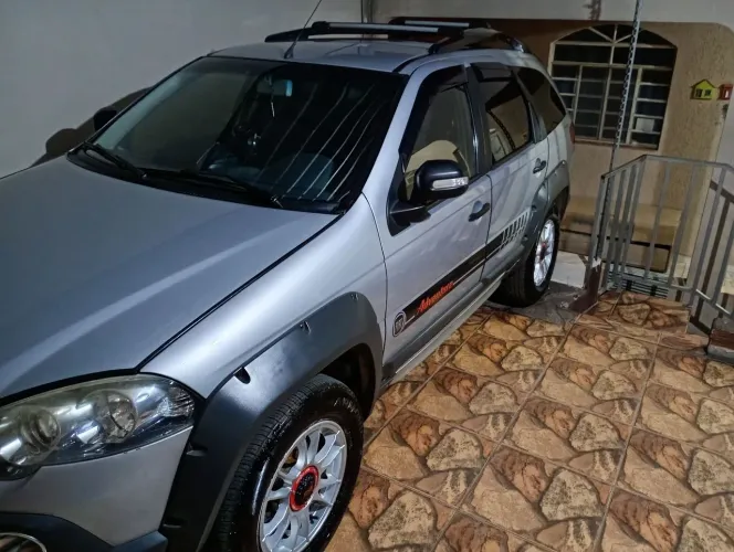 Fiat Palio Weekend Adventure Locker 1.8 Flex 2009