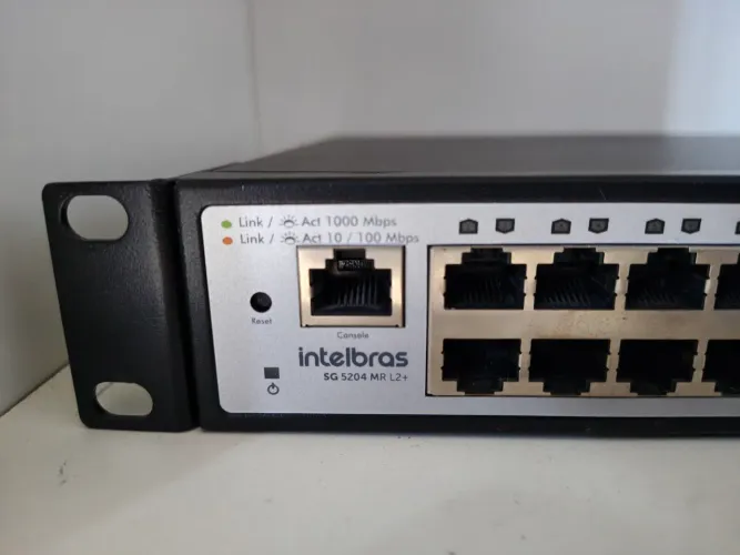 Switch Intelbras - SG 5204 MR L2+