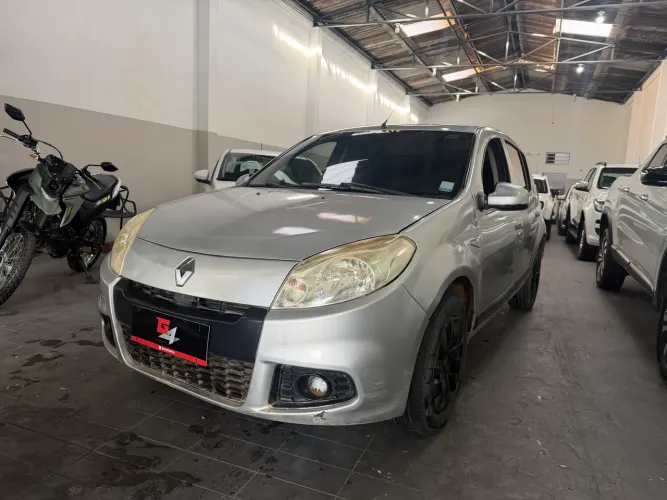 Renault Sandero Expression Hi-flex 1.6 8V 5P 2013