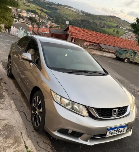 Honda Civic Sedan LXR 2.0 Flexone 16V Aut. 4P 2015