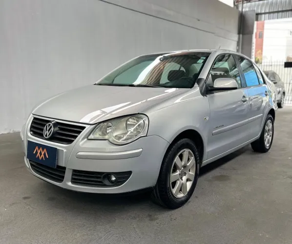 Volkswagen Polo Sed. Comfort. 1.6 MI Tot. Flex 8V 2008