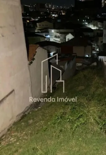 Ipiranga, Terreno Residencial de 286m² em declive.