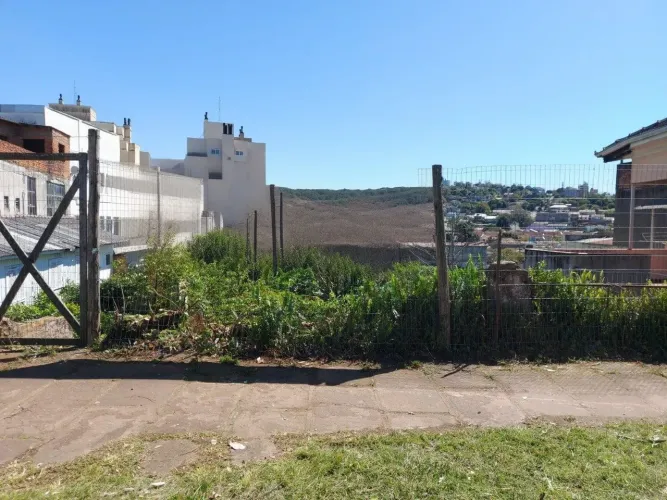 Terreno à venda na Rua Dom Vital - Glória, Porto Alegre - RS