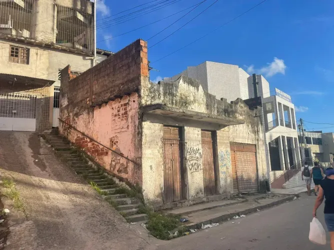 Ponto comercial em Cavaleiro(8,5×7) - Jaboatão dos Guararapes