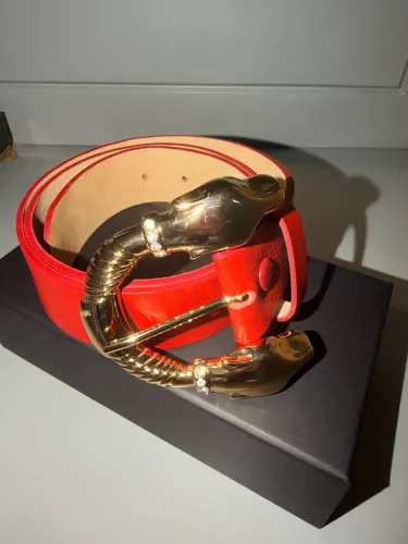 Cinto vermelho Virgia cavalheiro NOVO