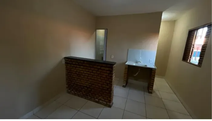 Kitnet quarto, sala cozinha americana, trecho 03, Av Trem bom