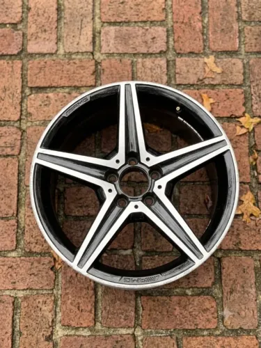 1 Roda AVULSA Replica da Mercedes C250 Amg Aro 18