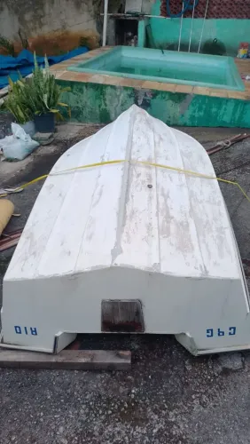 Barco de fibra