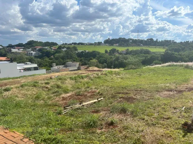 Terreno no centro de Toledo