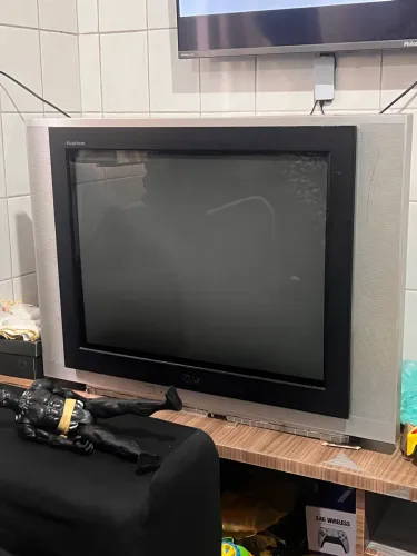 Tv tubo 29 , plathon, tela plana, Som premium 