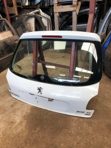 Tampa traseira Peugeot 206 / 207