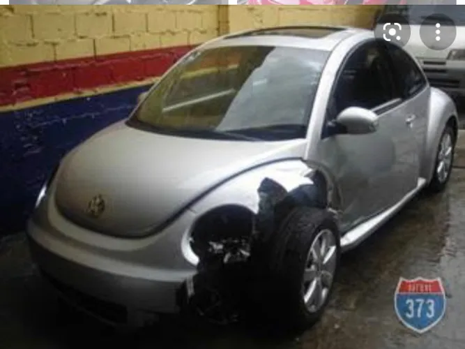 Sucata new beetle somente para pecas 