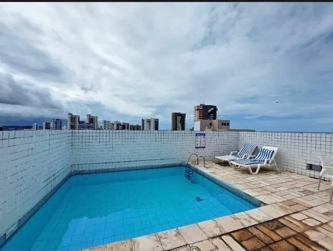 Apto 1qto, 50m, mobiliado, 10m da praia Piedade