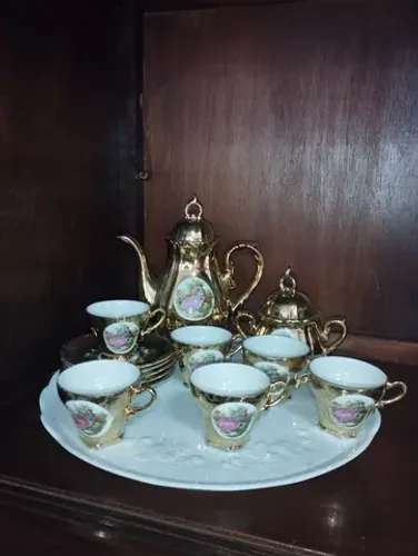 Antigo Jogo de café porcelana Foreign dourado