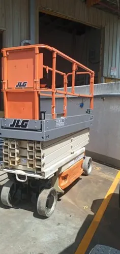 Plataforma Tesoura JlG 2630ES